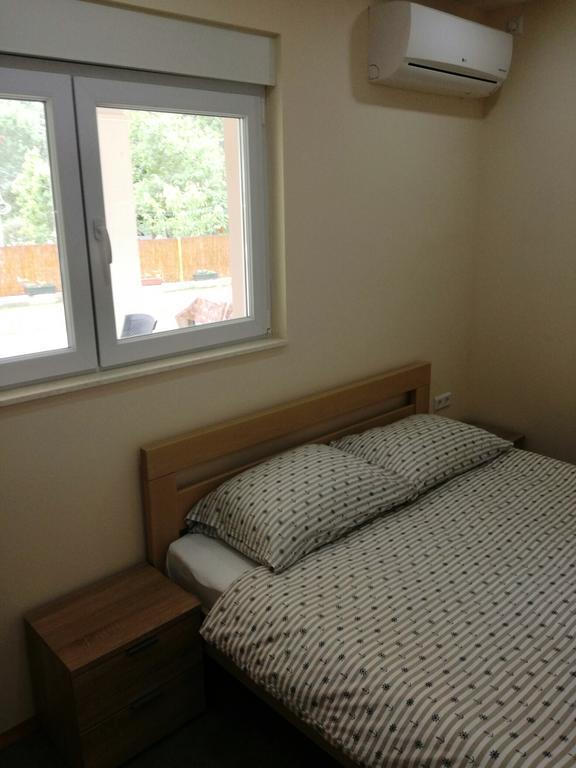 Pocitelj Riverside Guesthouse מראה חיצוני תמונה
